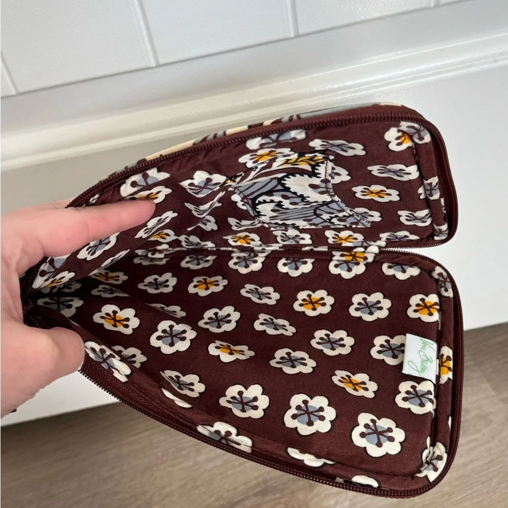 Vera Bradley Tablet Sleeve iPad Case 9x7 Slate Blooms Pouch Zip E Reader